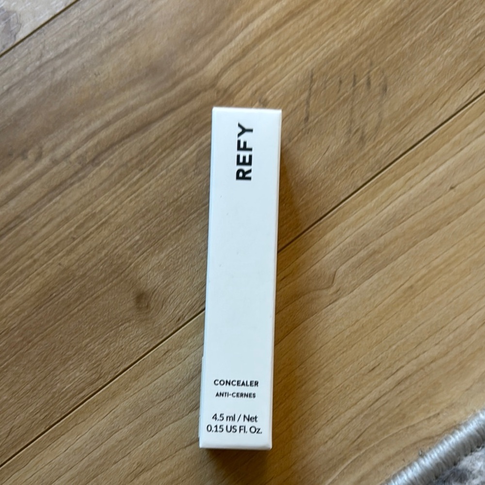 REFY Concealer - 14